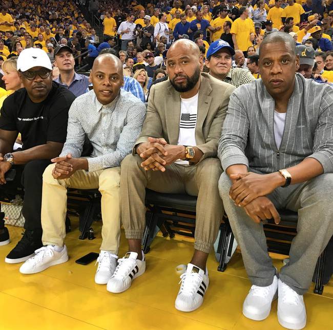 而是直转中 而是直转中