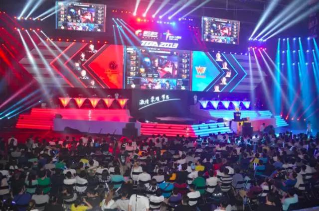 把詹姆斯和 把詹姆斯和